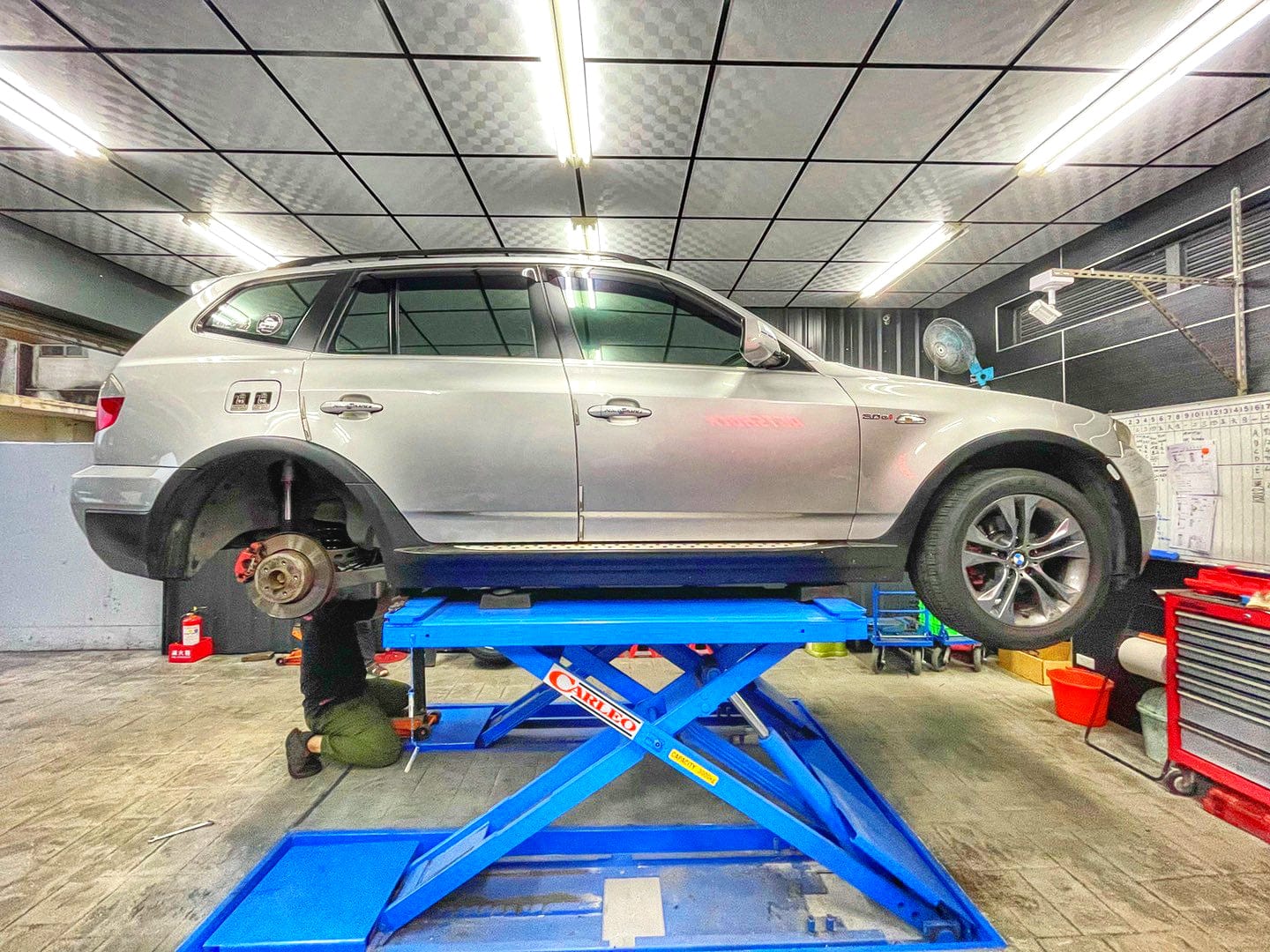 Kies-Motorsports AGT Shock AGT Shock 2003-2010 E83 X3 MK1 Front Inverted Fork/Rear Flip- Front Spring Rate: 7K210 Rear Spring Rate: 10K200