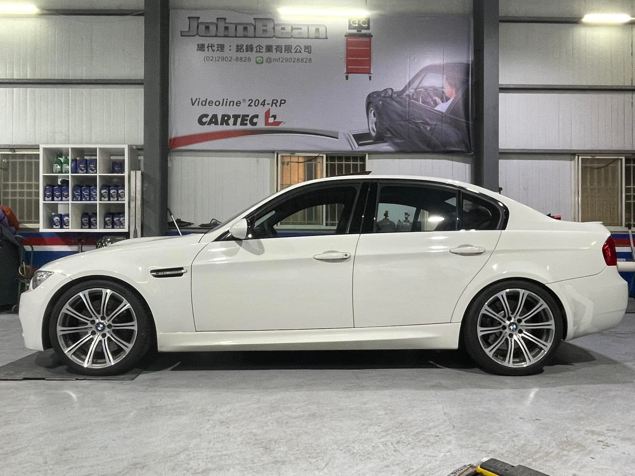 Kies-Motorsports AGT Shock AGT Shock 2005-2013 E90 /E91/E92/E93 2WD 3 SERIES MK5 Front Inverted Fork/Rear Vertical Fork-Front Spring Rate: 18K210 Rear Spring Rate: 12K150+P