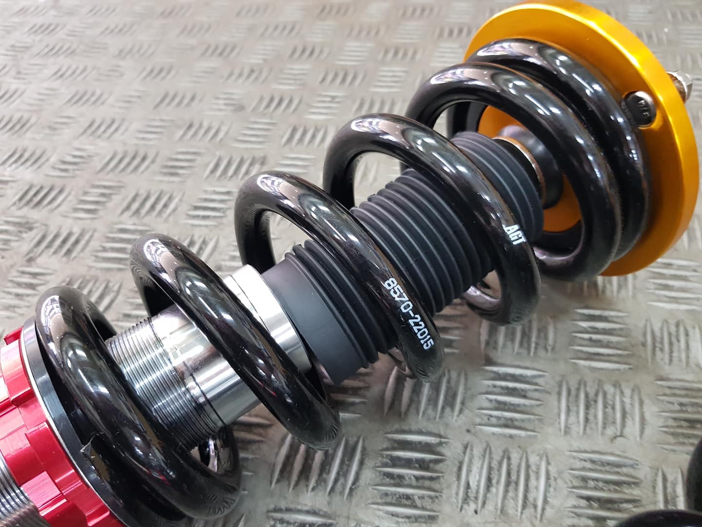 Kies-Motorsports AGT Shock AGT Shock 2007-2013 E70 2/4WD X5 MK2 2/4WD Front Vertical Fork/Rear Inverted Fork - Front Spring Rate: 12K210 Rear Spring Rate: 10K220 BW-16-03