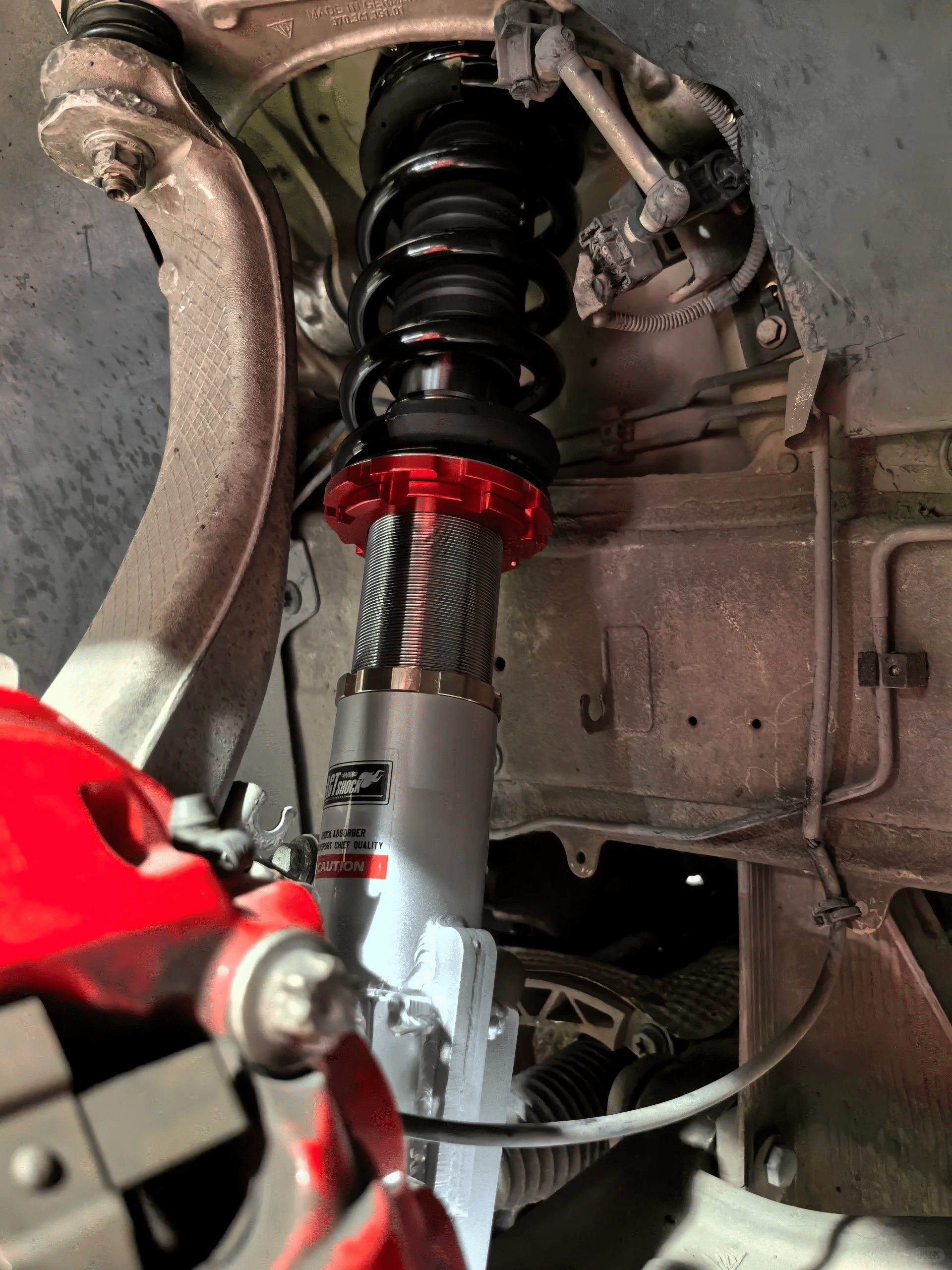 Kies-Motorsports AGT Shock AGT Shock 2010-2016 970 PANAMERA Front Inverted Fork/Rear Flip - Front Spring Rate: 15K220 Rear Spring Rate: 15K220