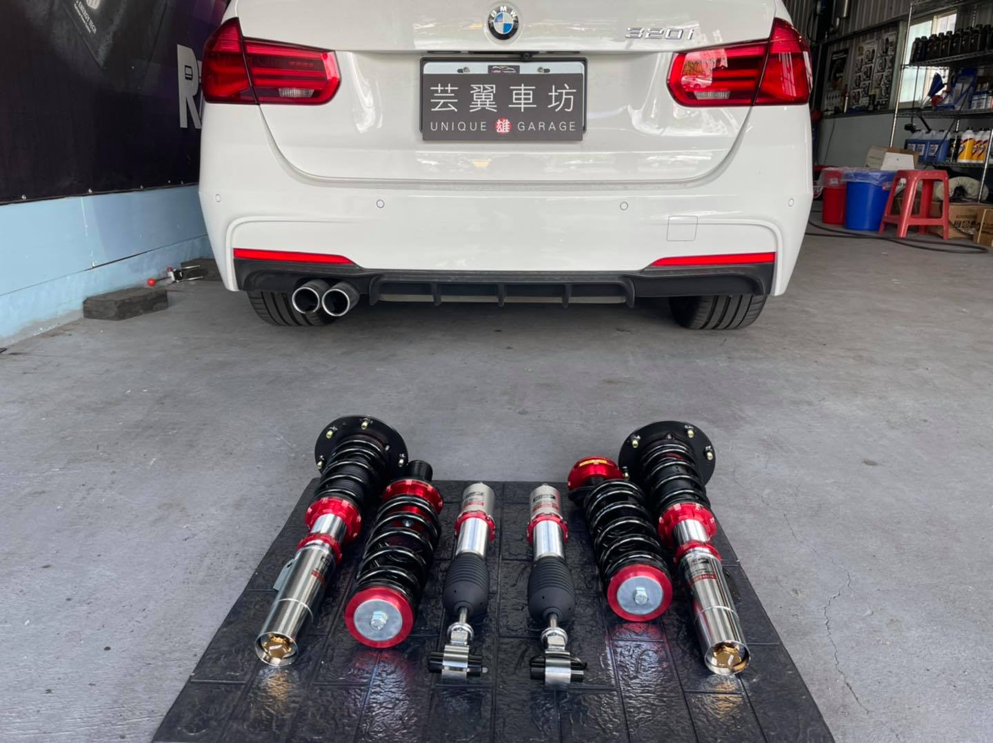 Kies-Motorsports AGT Shock AGT Shock 2012-2019 F30/F31 3 SERIES MK6 RWD Front/ Rear: Inverted Fork-Front Spring Rate: 6K180 Rear Spring Rate: 8K230