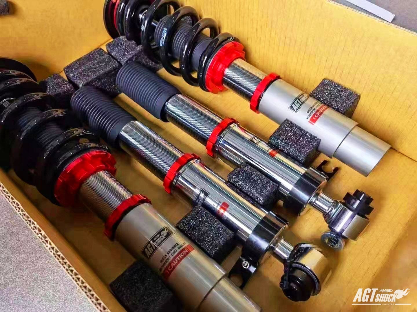 Kies-Motorsports AGT Shock AGT Shock 2014+ F15/F16 2WD/4WD X5/X6 MK3 Front Vertical Fork/Rear Inverted Fork - Front Spring Rate: 10K200 B Rear Spring Rate: 10K200 B Part# BW-31-01