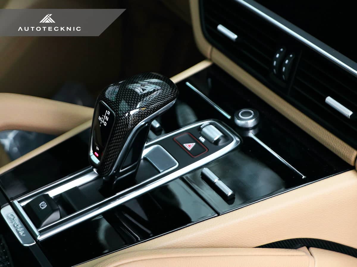 Kies-Motorsports AutoTecknic USA AutoTecknic Carbon Fiber Gear Selector Cover - Porsche 9Y0 Cayenne 2019-2023