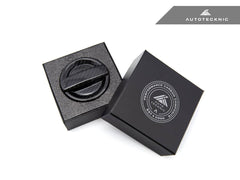 Kies-Motorsports AutoTecknic USA AutoTecknic Dry Carbon Competition Oil Cap Cover - F06/ F12/ F13 6-Series