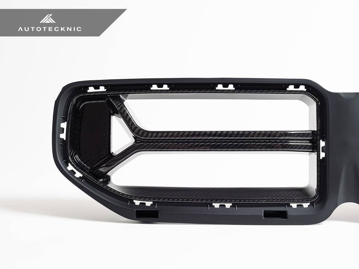 Kies-Motorsports AutoTecknic USA AutoTecknic Dry Carbon Corsa Front Grille - G87 M2