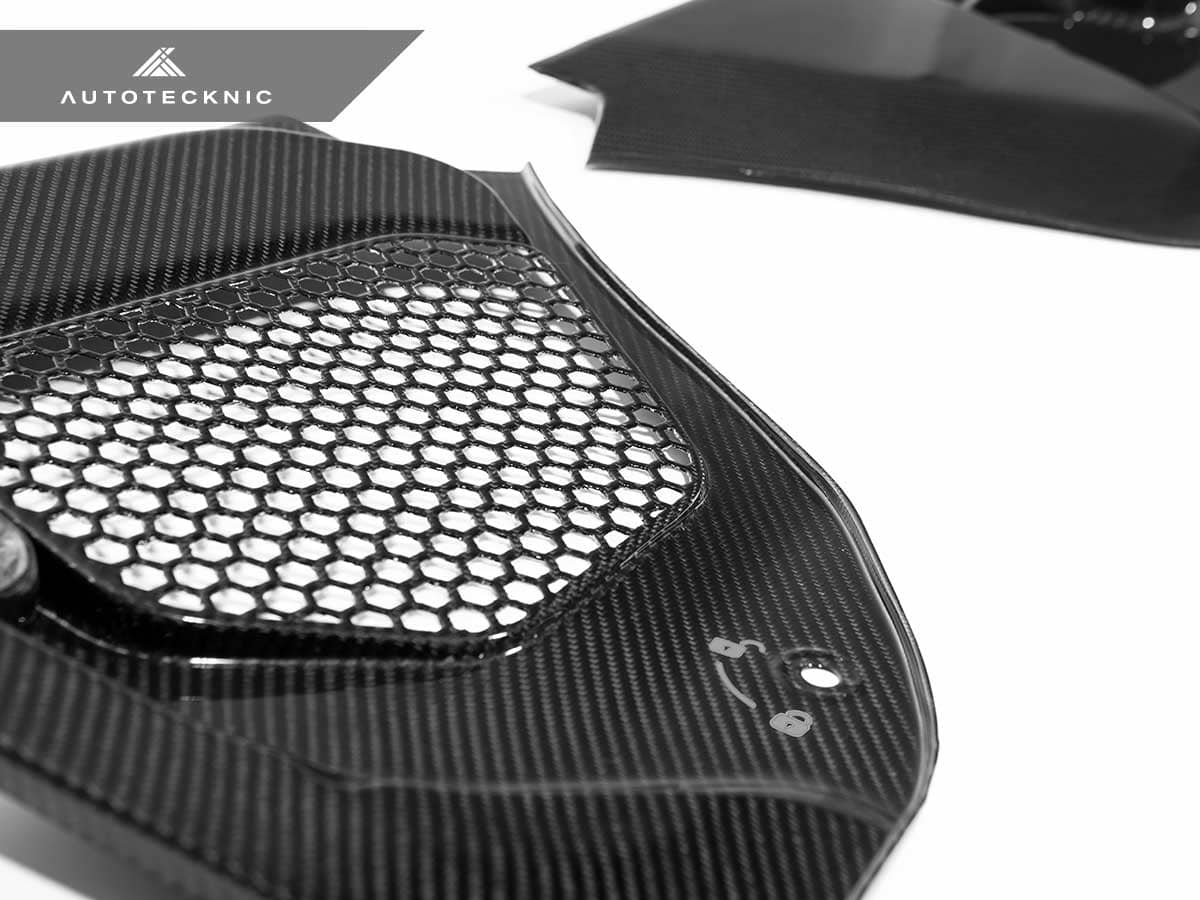 Kies-Motorsports AutoTecknic USA AutoTecknic Dry Carbon Engine Cowl Panel Trim Set - F90 M5