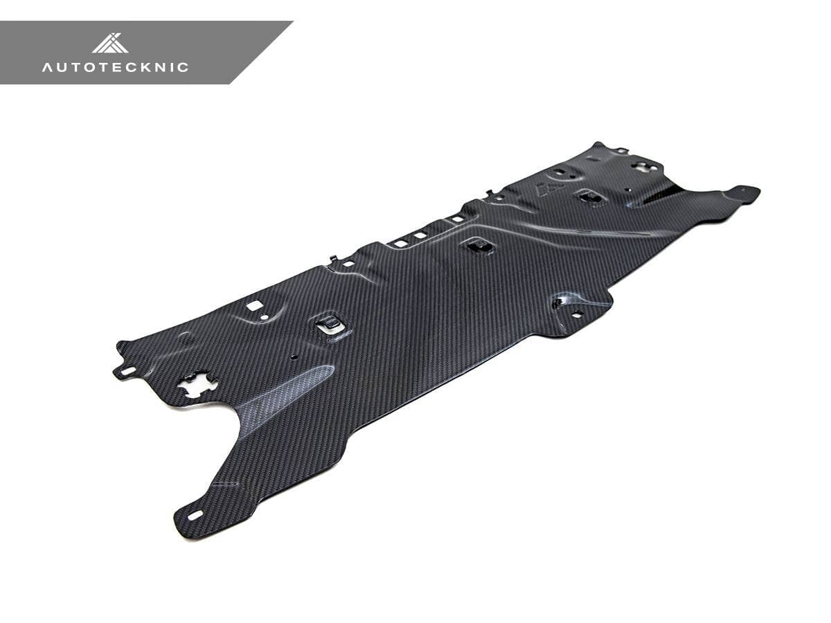 Kies-Motorsports AutoTecknic USA AutoTecknic Dry Carbon Fiber Cooling Shroud - F90 M5 | F91/ F92/ F93 M8