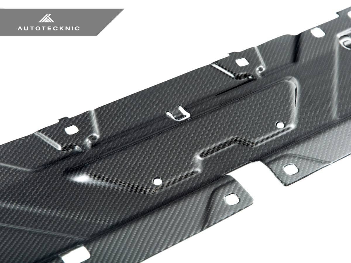 Kies-Motorsports AutoTecknic USA AutoTecknic Dry Carbon Fiber Cooling Shroud - G20 3-Series