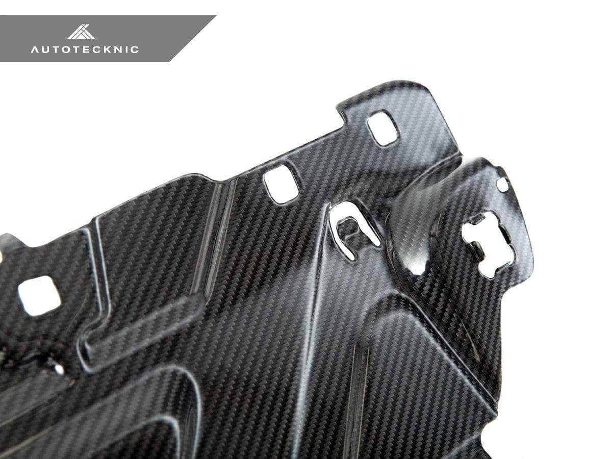 Kies-Motorsports AutoTecknic USA AutoTecknic Dry Carbon Fiber Cooling Shroud - G22/ G26 4-Series