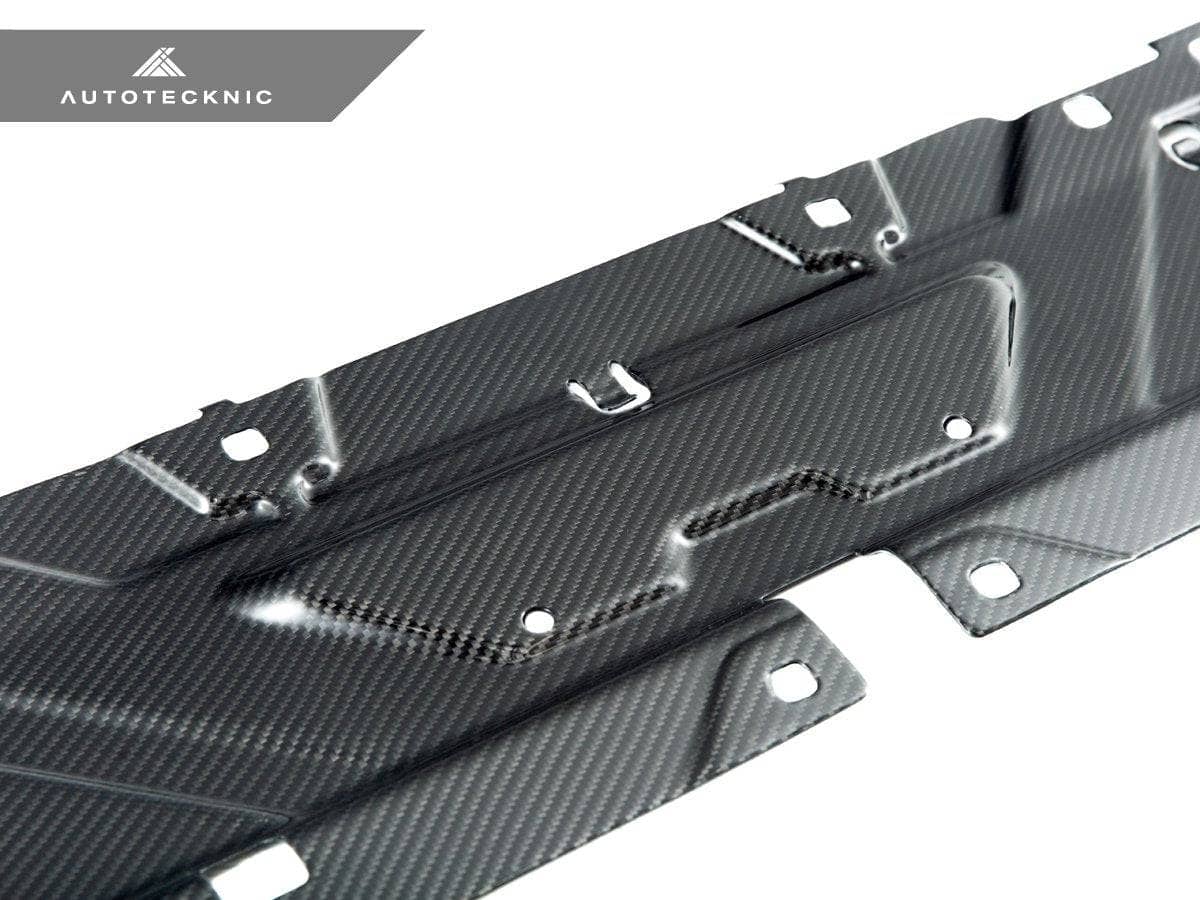 Kies-Motorsports AutoTecknic USA AutoTecknic Dry Carbon Fiber Cooling Shroud - G22/ G26 4-Series