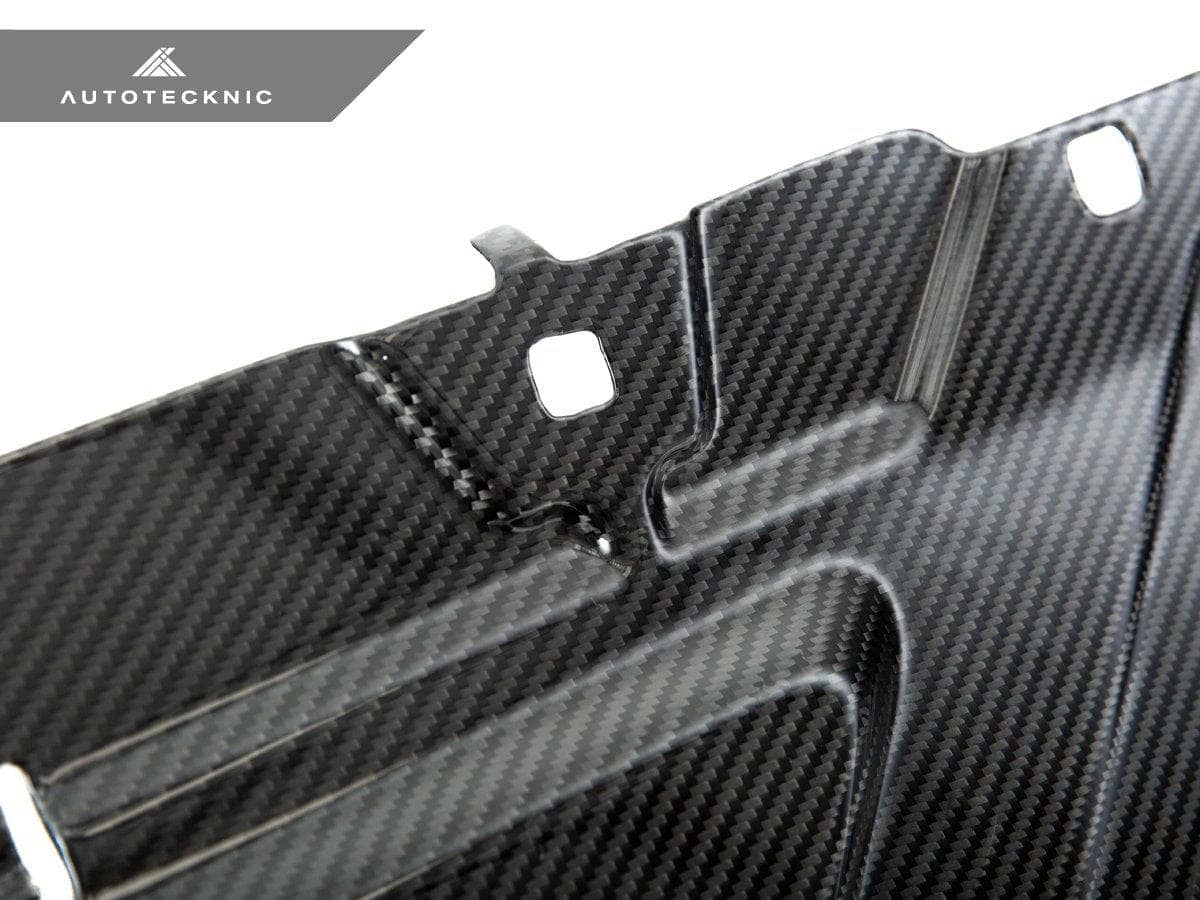 Kies-Motorsports AutoTecknic USA AutoTecknic Dry Carbon Fiber Cooling Shroud - G22/ G26 4-Series
