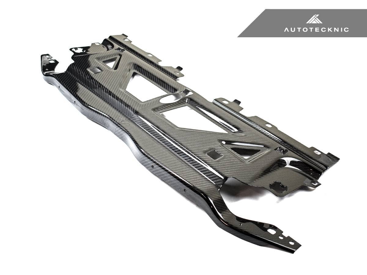 Kies-Motorsports AutoTecknic USA AutoTecknic Dry Carbon Fiber Cooling Shroud - G80 M3 | G82/ G83 M4