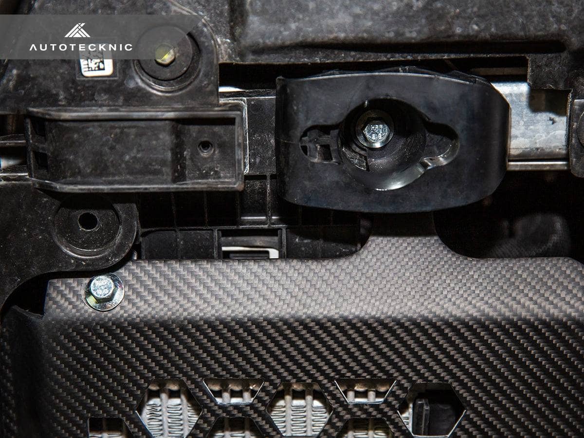 Kies-Motorsports AutoTecknic USA AutoTecknic Dry Carbon Oil Cooler Guard - G87 M2 | G80 M3 | G82/ G83 M4