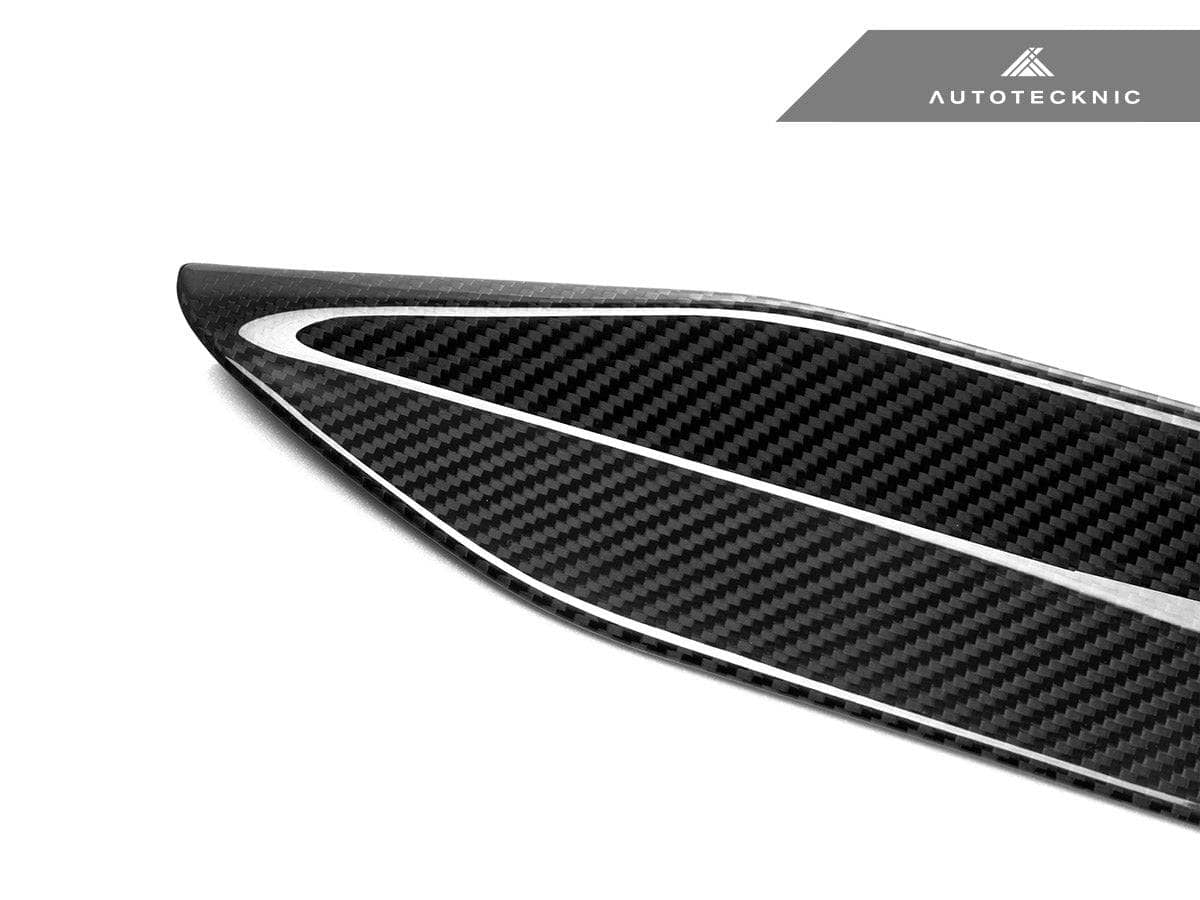 Kies-Motorsports AutoTecknic USA AutoTecknic Dry Carbon Rear Fin Set - F96 X6M | G06 X6