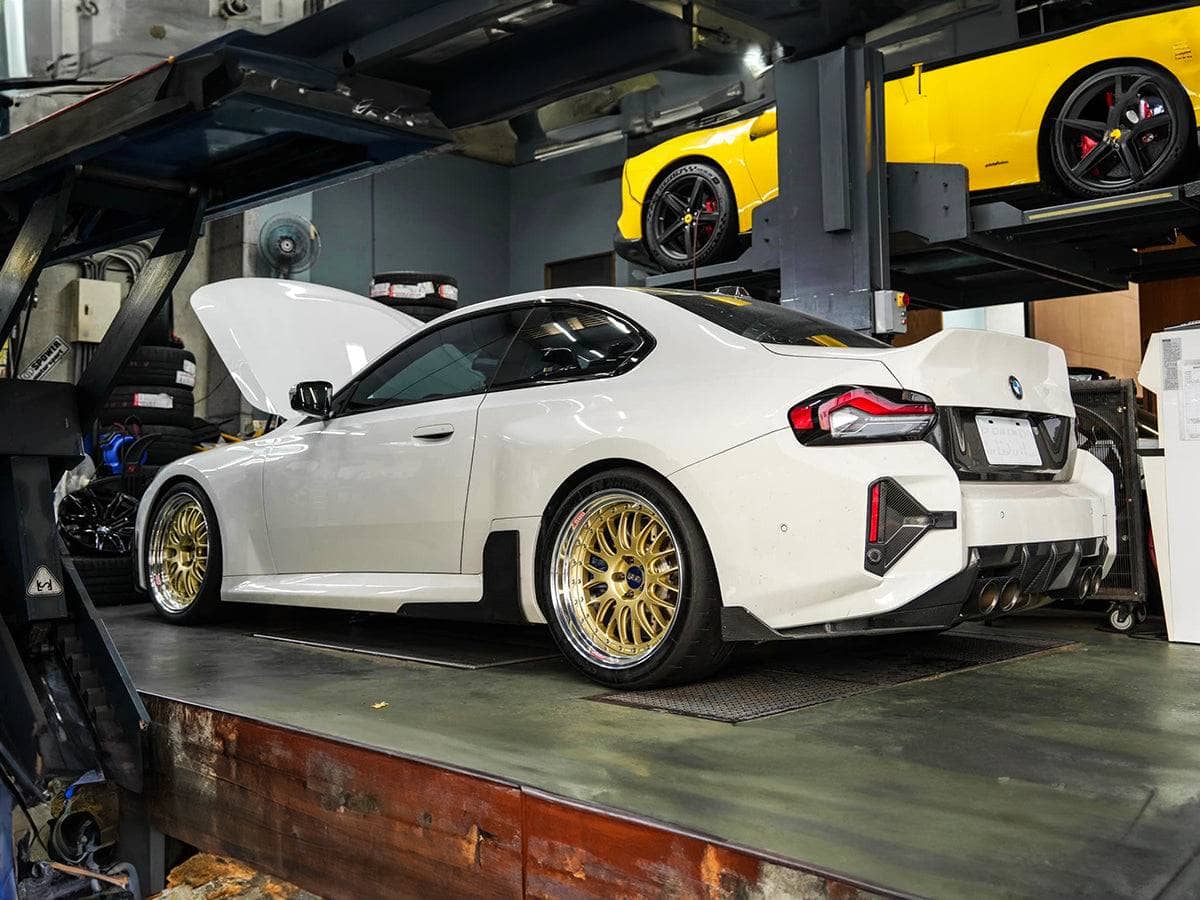 Kies-Motorsports AutoTecknic USA AutoTecknic Dry Carbon Rear Splitter Set - G87 M2 G87 M2