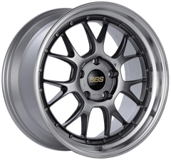 Kies-Motorsports BBS BBS LM-R 19x9.5 5x130 ET40 CB71.6 Diamond Black Center Diamond Cut Lip Wheel