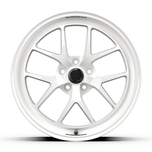 Kies-Motorsports fifteen52 fifteen52 Sector RSR 19x9.5 5x114.3 38mm ET 73.1mm Center Bore Rally White