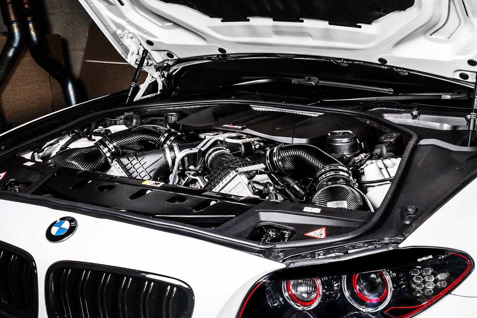 Kies-Motorsports iND Distribution Eventuri BMW F10 M5 Black Carbon Intake System