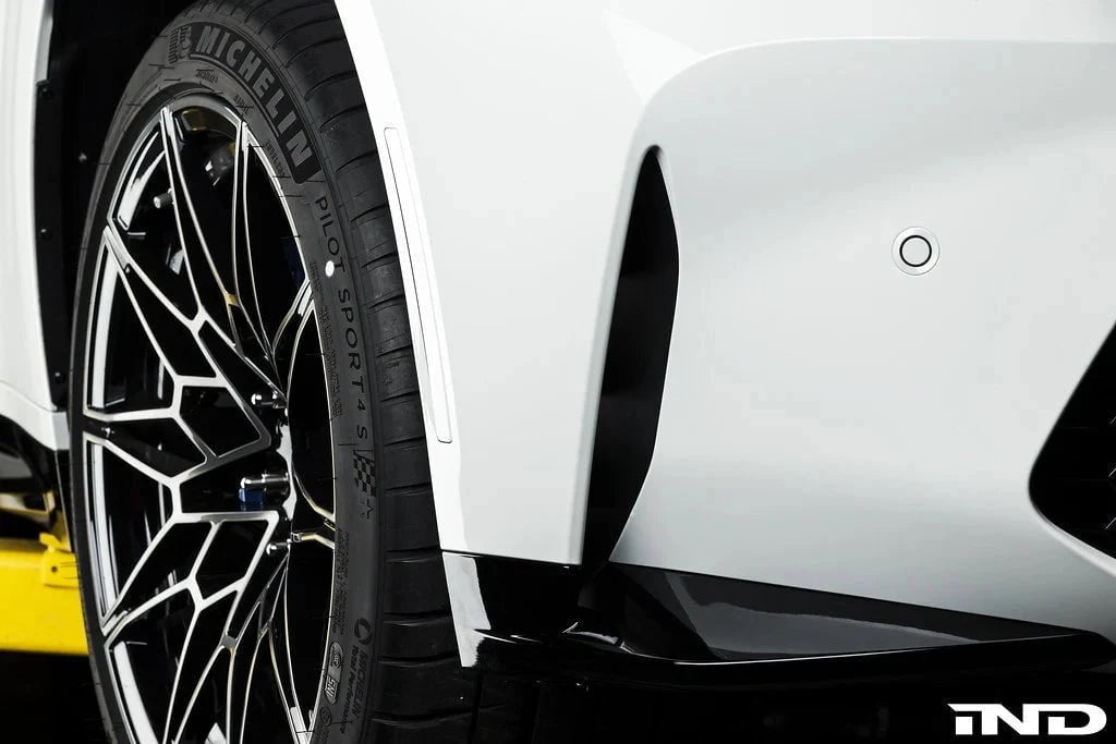 Kies-Motorsports IND Distribution IND G8X M3 / M4 Painted Front Reflector Set