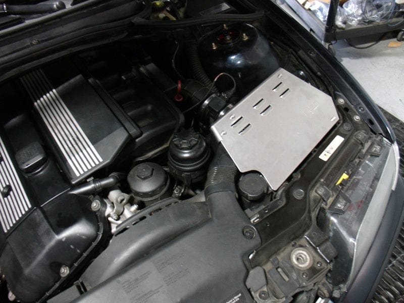 Kies-Motorsports Injen Injen 99-00 BMW 323i E46 2.5L/99-00 328 E46 2.8L/01-05 325 E46 2.5L Wrkl Blk Short Ram Intake w/MR