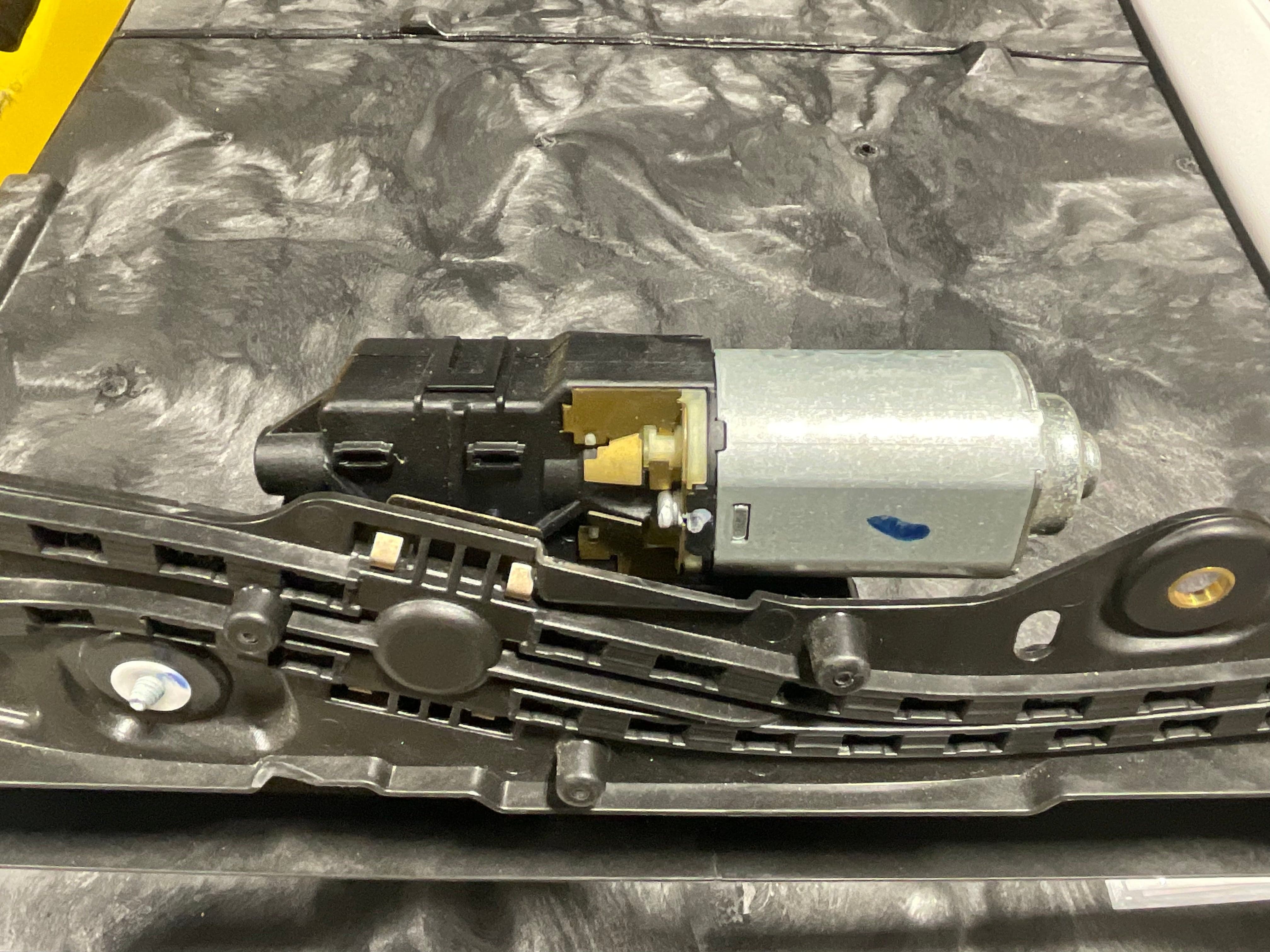 Kies-Motorsports Kies Motorsports OPEN BOX - F30 328i OEM Sunroof/Moonroof Full Assembly w/ Motor (PICK-UP ONLY)