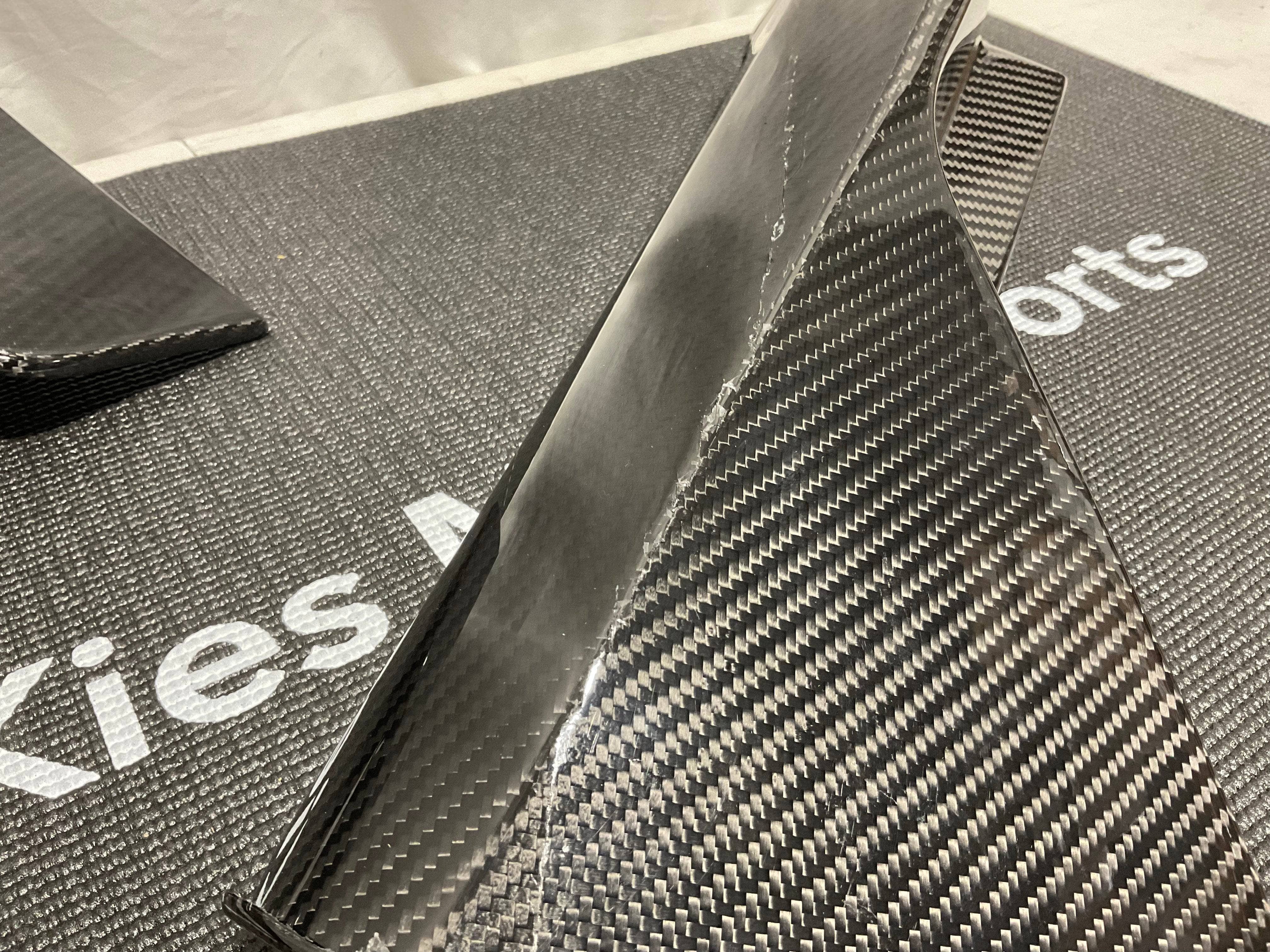 Kies-Motorsports Open Box Item OPEN BOX - Kies BMW G80 M Style Carbon Fiber Rear Bumper Splitters (Cracked)