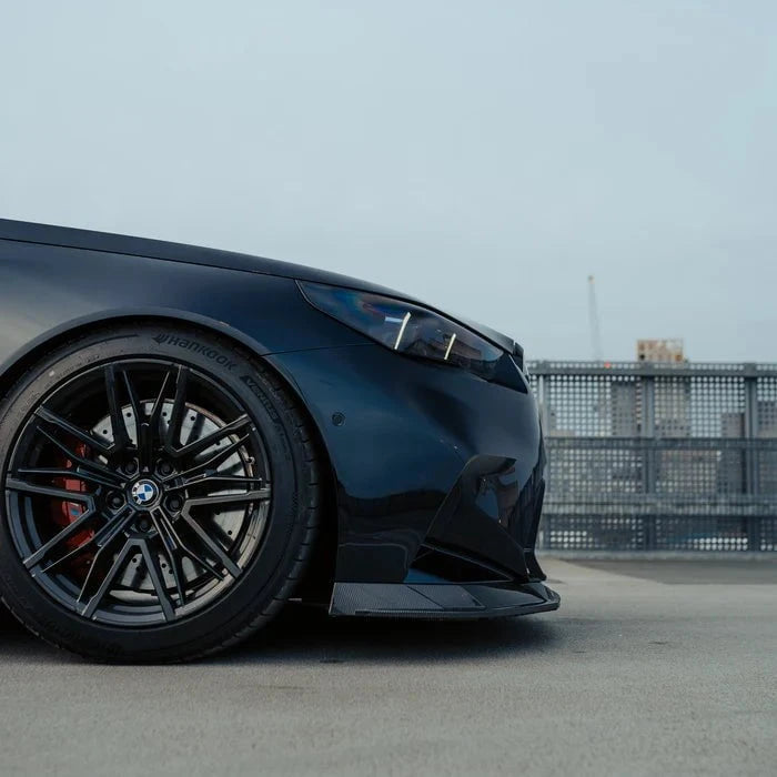 Kies-Motorsports R44 Performance MHC+ BMW G90 & G99 M5 SP90 Front Splitter In Gloss Pre Preg Carbon Fibre