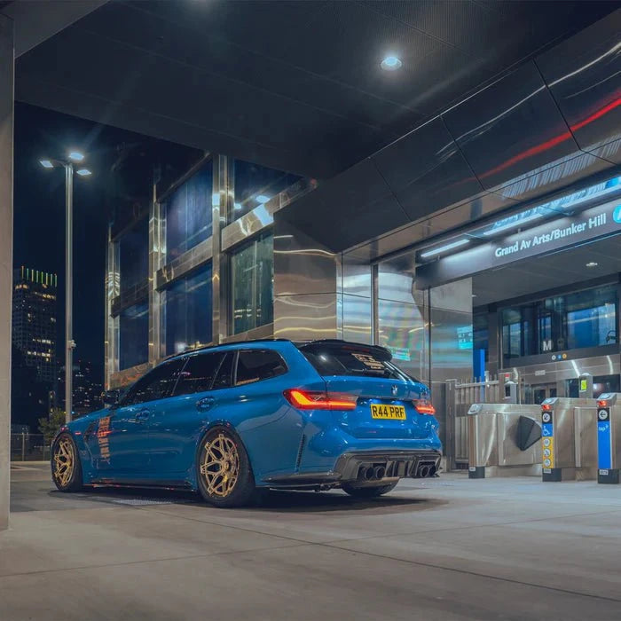 Kies-Motorsports R44 Performance MHC+ BMW M3/M4 DF1 LED Rear Diffuser In Gloss Pre Preg Carbon Fibre (G80/G81/G82/G83)