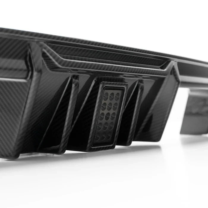 Kies-Motorsports R44 Performance MHC+ BMW M3/M4 DF1 LED Rear Diffuser In Gloss Pre Preg Carbon Fibre (G80/G81/G82/G83)