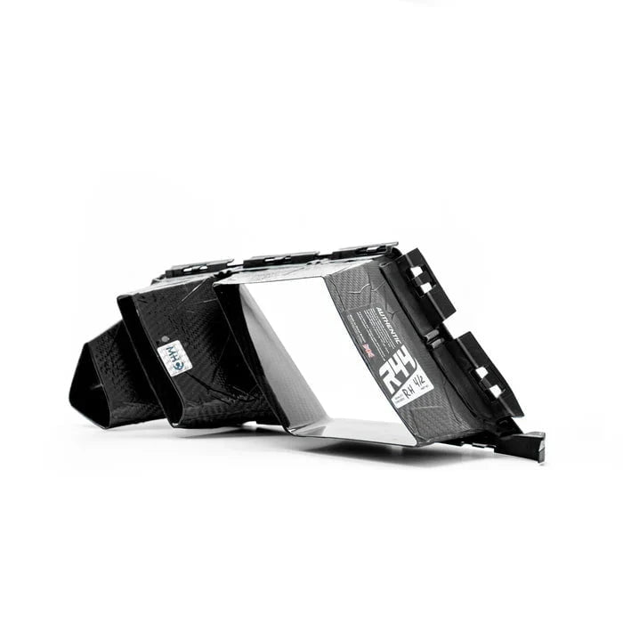 Kies-Motorsports R44 Performance MHC+ BMW M3/M4 Twin Fin Ducts In Pre Preg Carbon Fibre (G80/G81/G82/G83)
