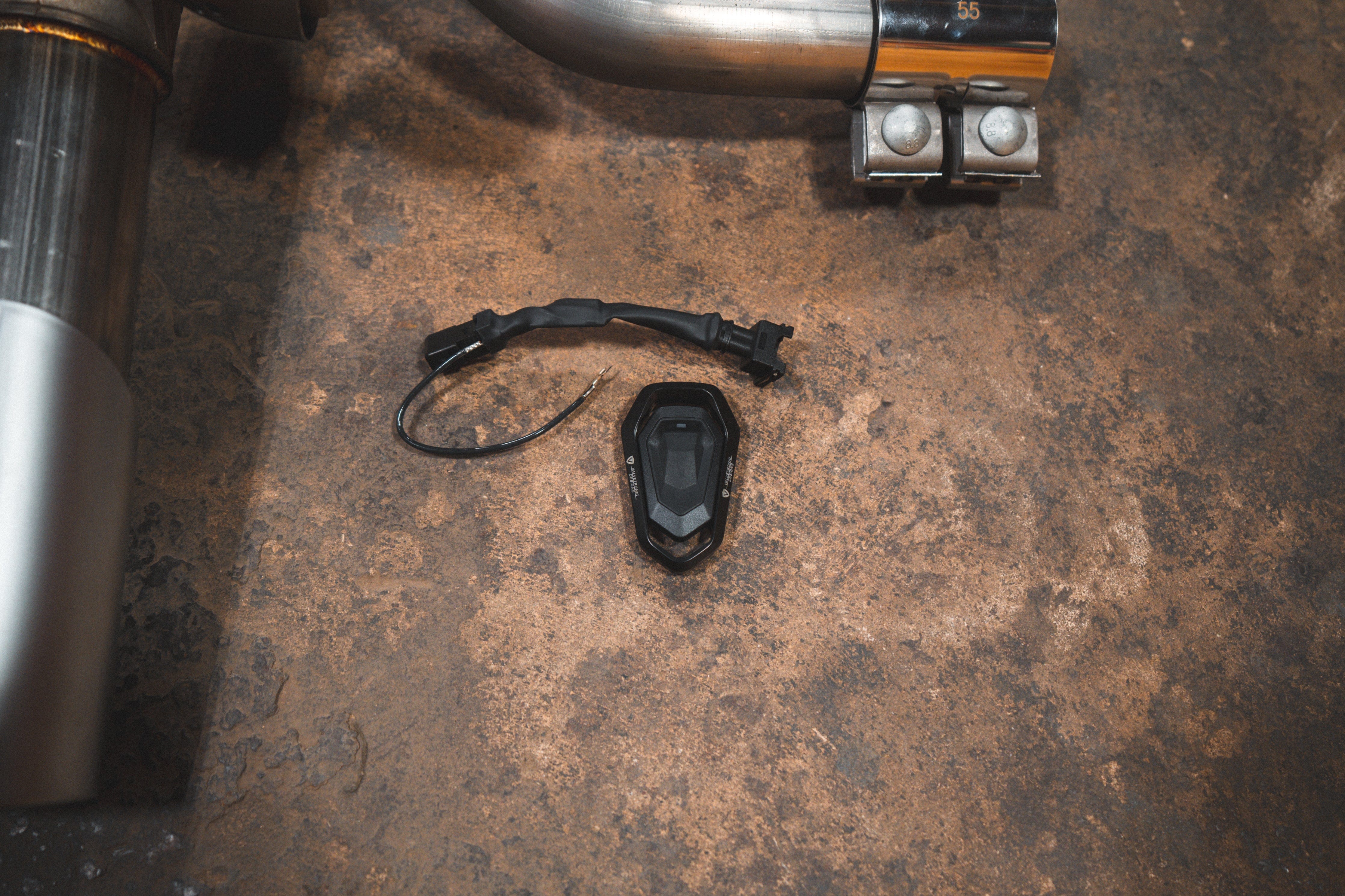 Kies-Motorsports Valvetronic Designs BMW E9x 335i Axleback