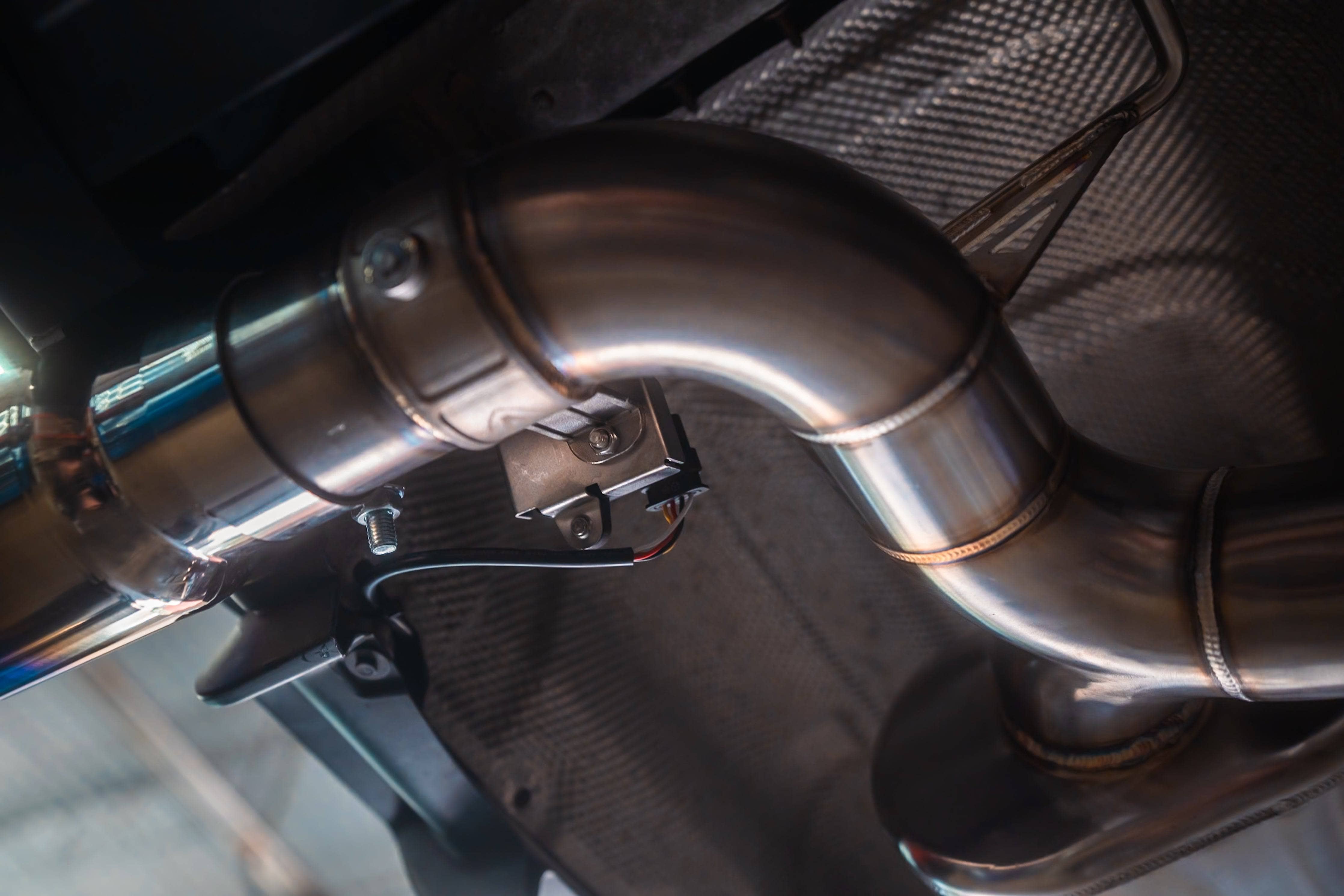 Kies-Motorsports Valvetronic Designs BMW F30 / F22 / F36 / F32 Valved Sport Exhaust System (Axleback) F chassis