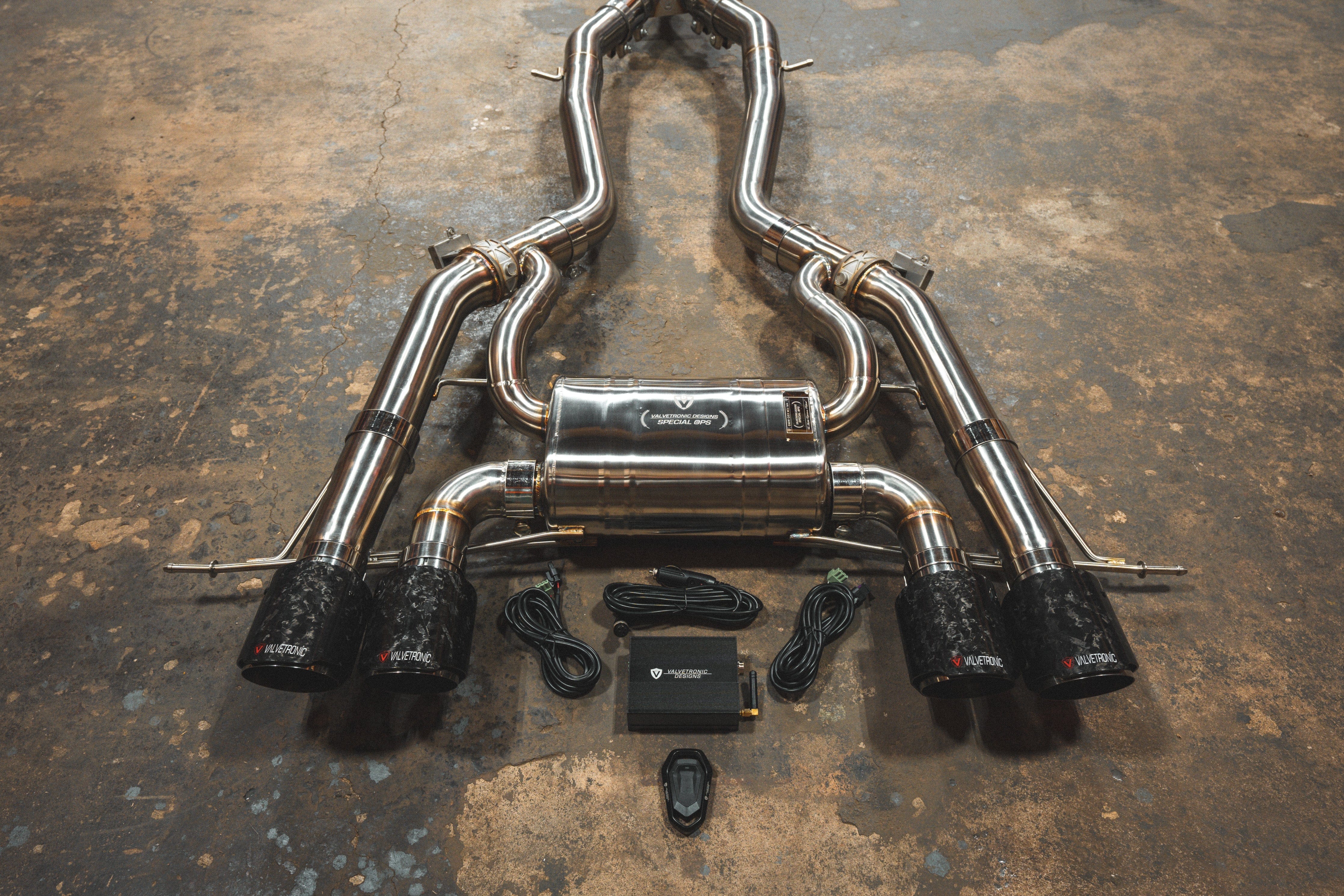 Kies-Motorsports Valvetronic Designs BMW G8x M3 / M4 Valved Sport Exhaust System AXLEBACK ONLY / BRUSHED T304 STAINLESS STEEL / (4) FORGED CARBON FIBER (3.5 OUTLET)