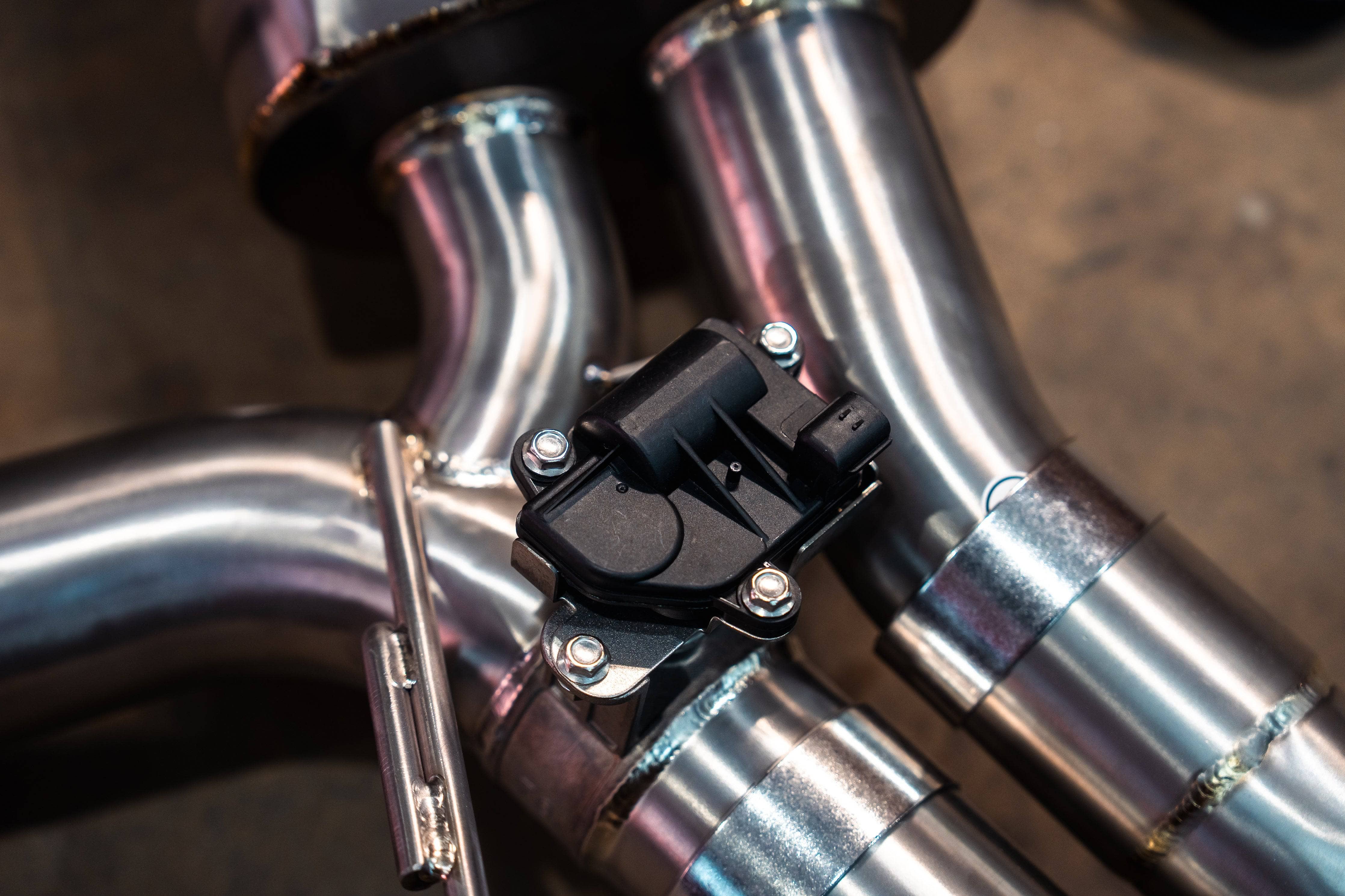 Kies-Motorsports Valvetronic Designs BMW G90 M5 Valved Sport Exhaust System