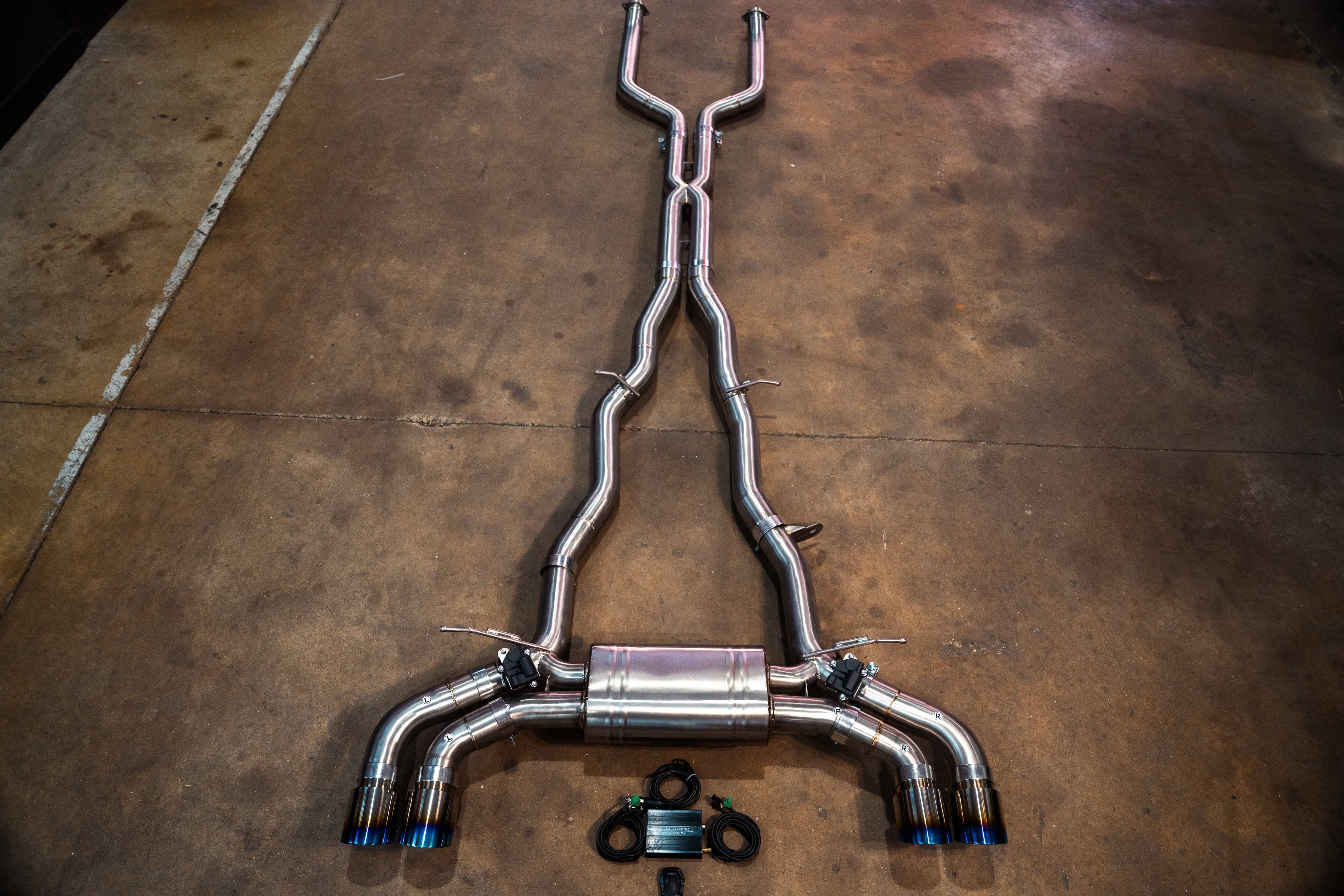 Kies-Motorsports Valvetronic Designs BMW G90 M5 Valved Sport Exhaust System
