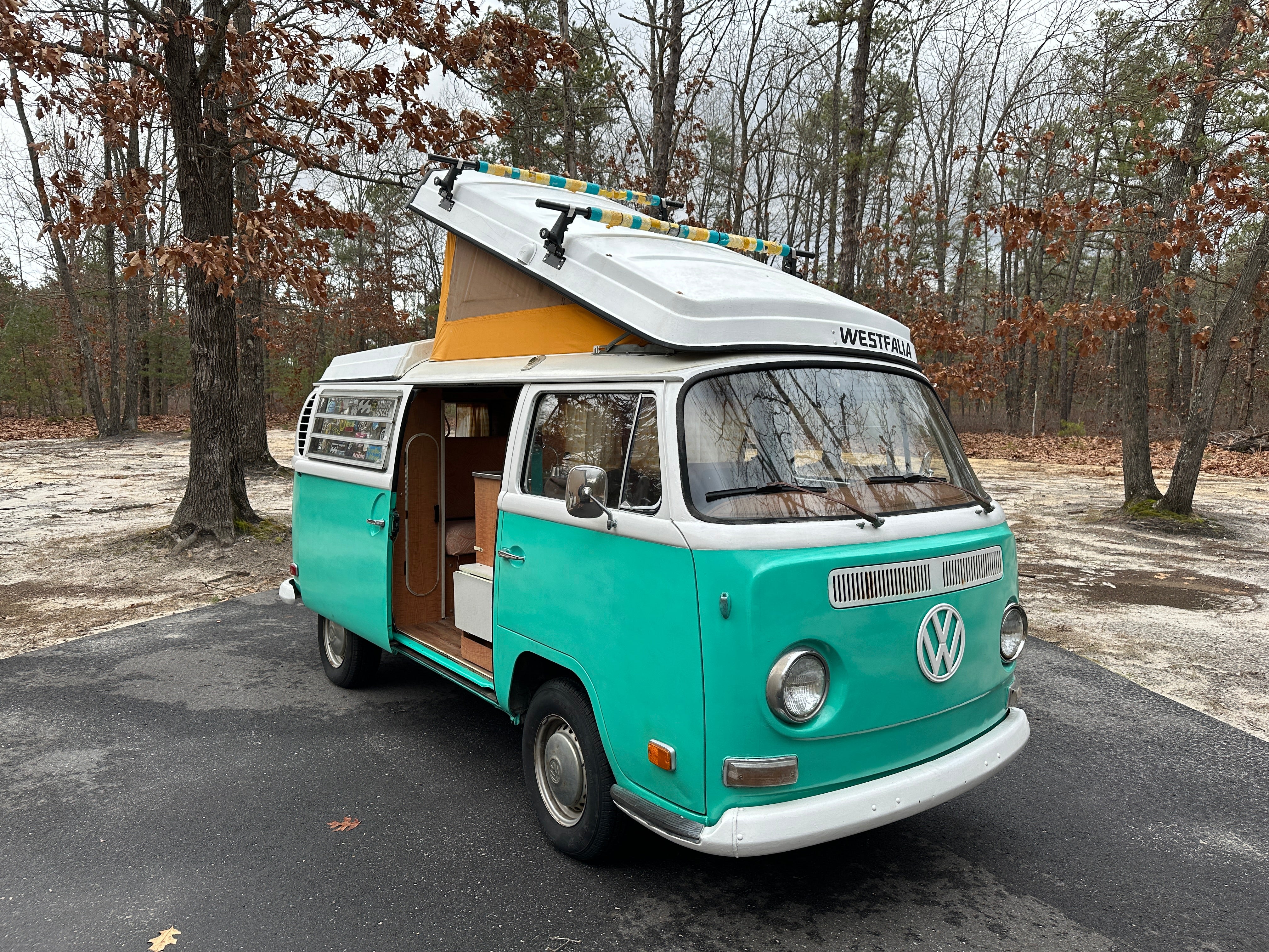 FOR SALE | 1971 VW Bus Westfalia