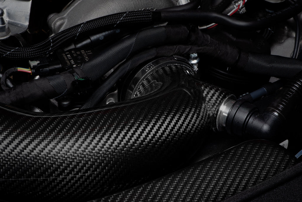 APR Carbon Fiber Intake - B9 3.0T — CI100043