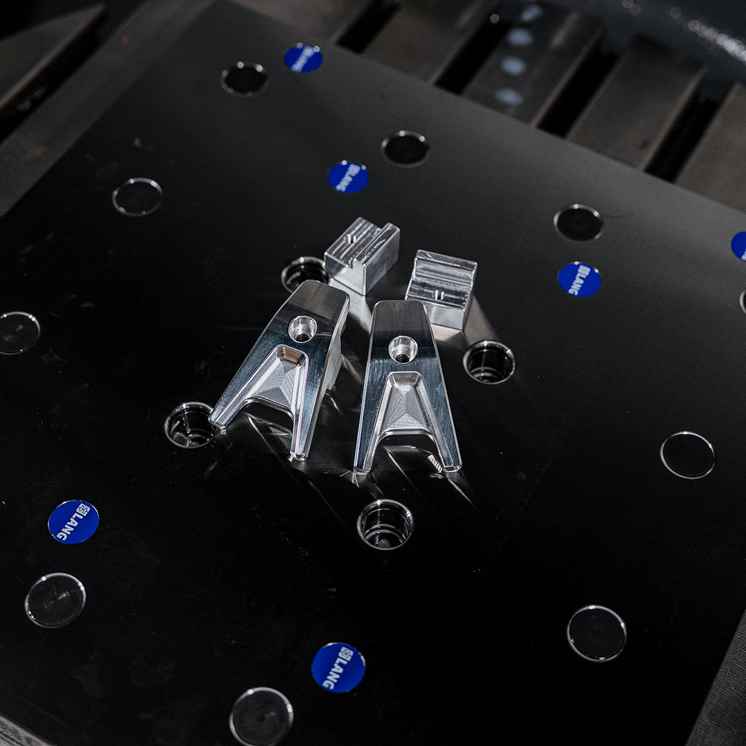 BTKUSA E36 Upgraded Radiator Brackets