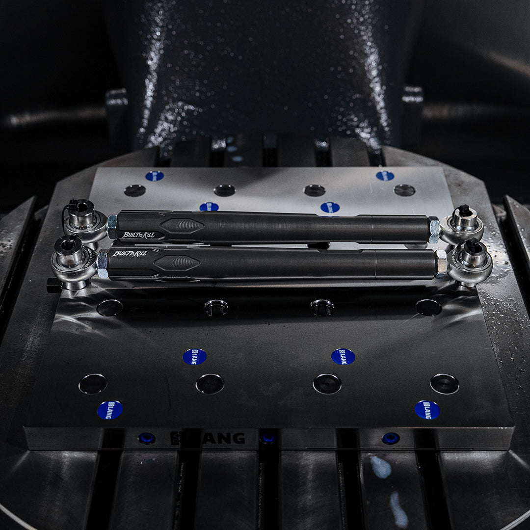 BTKUSA F8X/G8X Rear Toe/Traction Arms Main image