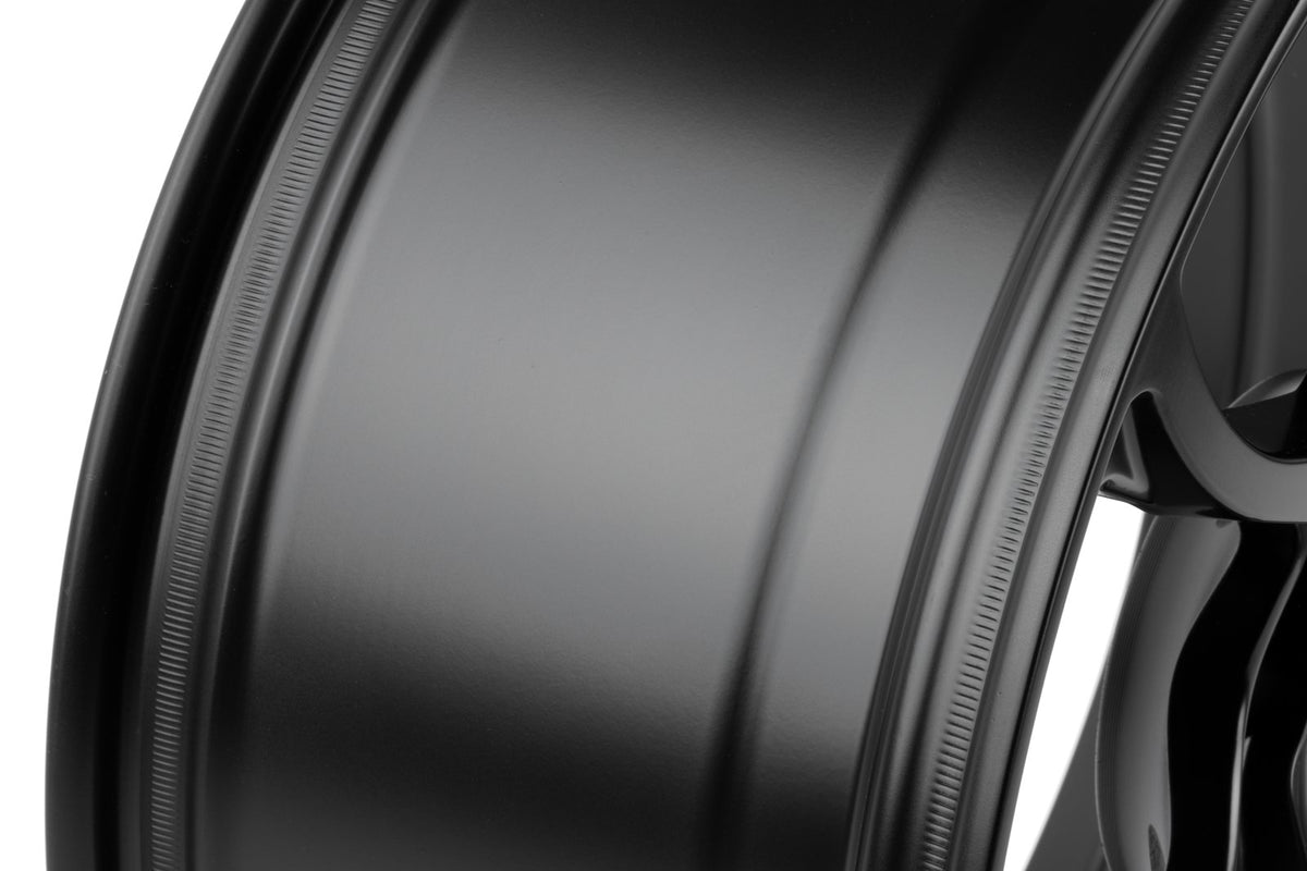 APR A01 Flow Formed Wheel — WHL00021