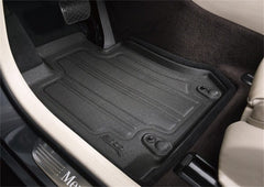 Kies-Motorsports 3D MAXpider 3D MAXpider 19-21 Porsche Cayenne 2021 Cayenne GTS Elegant Hybrid 1st Row Floormat - Black