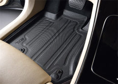 Kies-Motorsports 3D MAXpider 3D MAXpider 19-21 Porsche Cayenne 2021 Cayenne GTS Elegant Hybrid 1st Row Floormat - Black