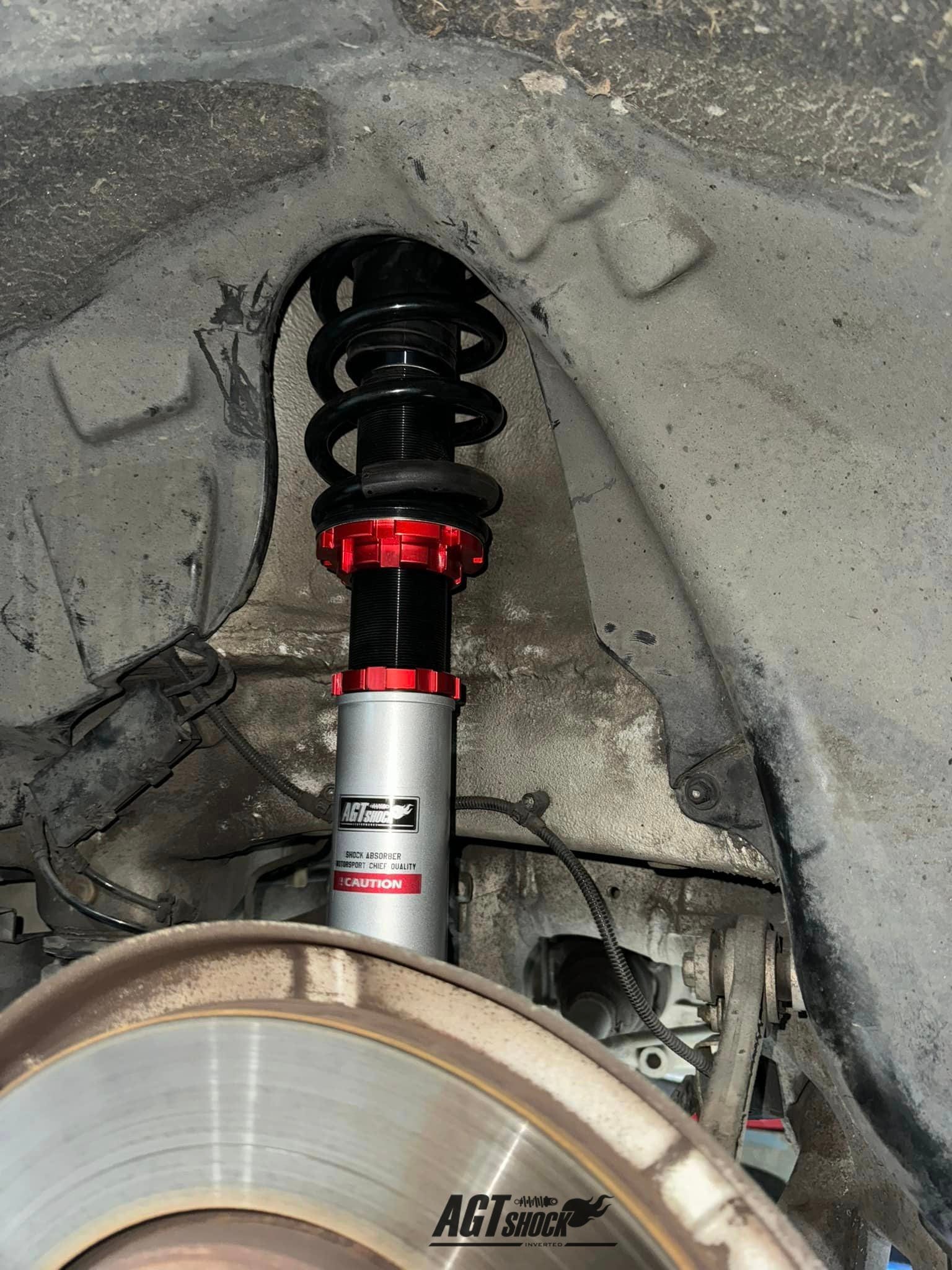 Kies-Motorsports AGT Shock AGT Shock 2004-2010 E60	5 SERIES MK5 SEDAN Front/ Rear: Inverted Fork-Front Spring Rate: 5K210 Rear Spring Rate: 5K240