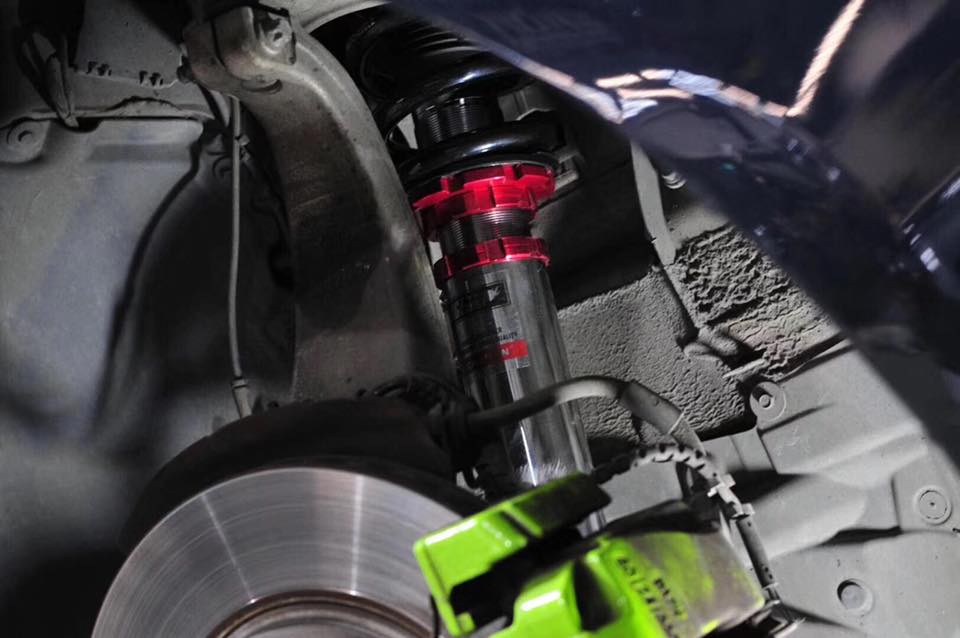 Kies-Motorsports AGT Shock AGT Shock 2010-2017 F11 4WD 5 SERIES MK6 TOURING Front Vertical Fork/Rear Inverted Fork - Front Spring Rate: 12K210 Rear Spring Rate: 6K250