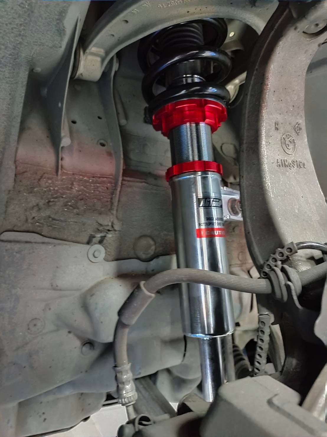 Kies-Motorsports AGT Shock AGT Shock 2010-2017 F11 RWD 5 SERIES MK6 TOURING Front Vertical Fork/Rear Inverted Fork- Front Spring Rate: 12K210 Rear Spring Rate: 6K250 Main image