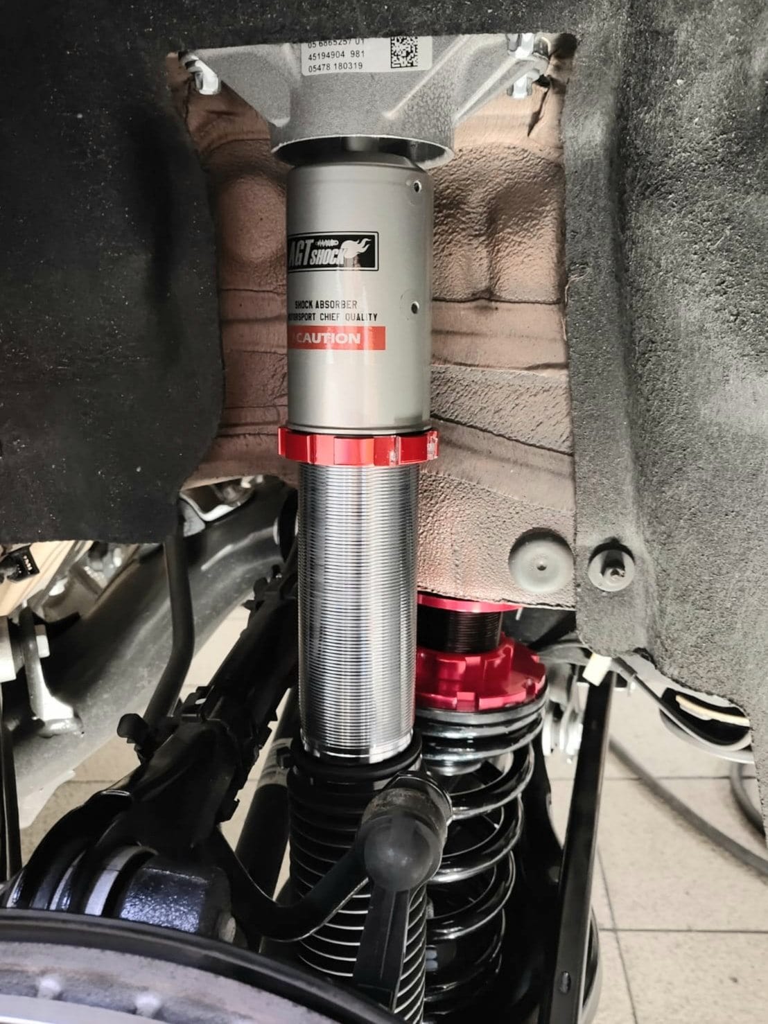 Kies-Motorsports AGT Shock AGT Shock 2011-2018 F20 /F21 RWD 1 SERIES MK2 Front  Inverted Fork/Rear Flip - Front Spring Rate:6K180	Rear Spring Rate:7K230