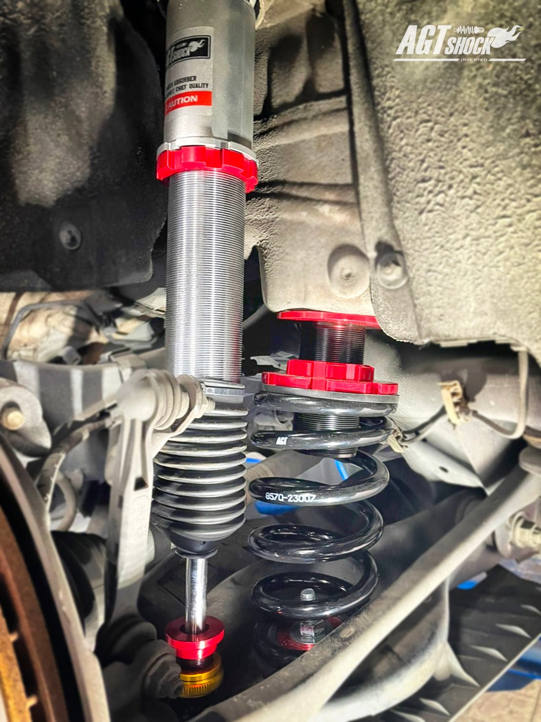 Kies-Motorsports AGT Shock AGT Shock 2017+ G30 G38 RWD 5 SERIES MK7 SEDAN Front Vertical Fork/Rear Inverted Fork - Front Spring Rate: 10K220 Rear Spring Rate: 5K240 Main image