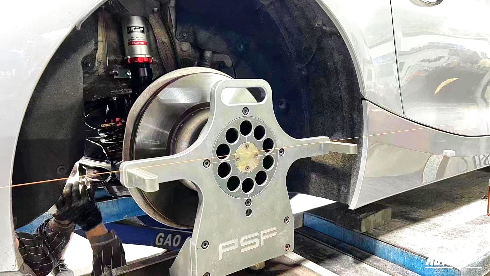 AGT Shock 2018+ G29 RWD Z4 Front Inverted Fork/Rear Flip-Front Spring Rate: 6K180 Rear Spring Rate: 7K230 Secondary image