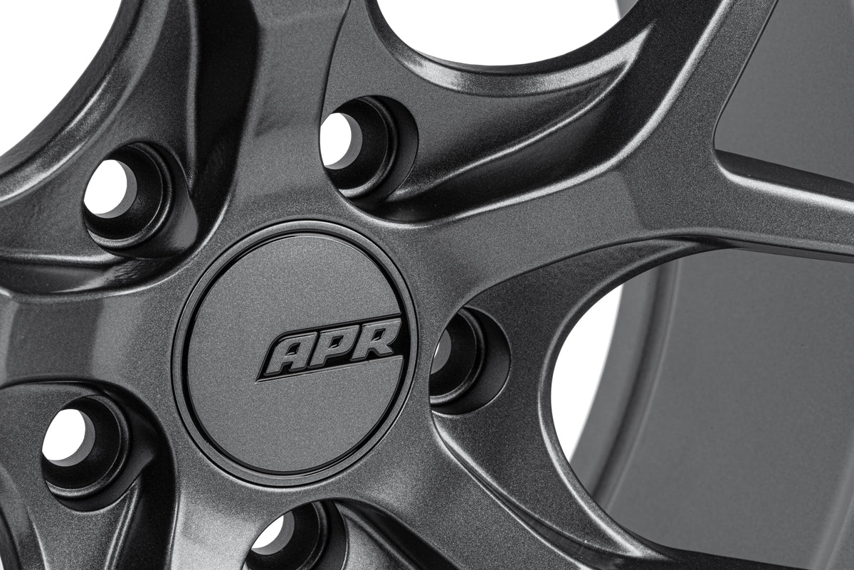 Kies-Motorsports APR APR A01 Flow Formed Wheel Gunmetal Grey / 18 IN / A01