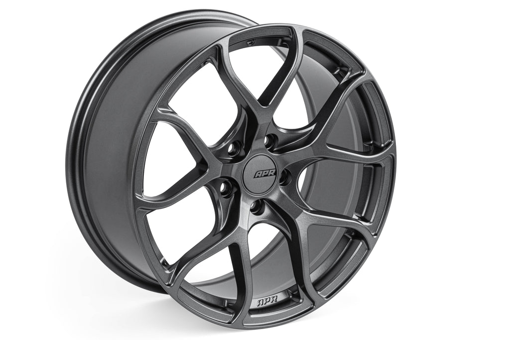 Kies-Motorsports APR APR A01 Flow Formed Wheel Gunmetal Grey / 18 IN / A01